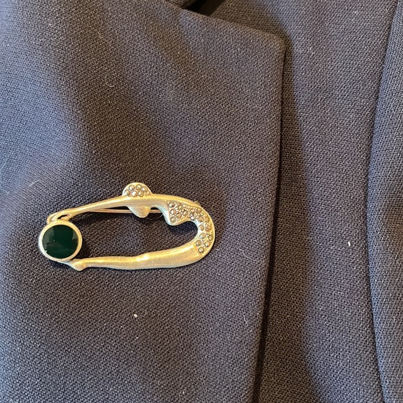 Sterling silver pin with malachite green stone - Picture 10 of 10